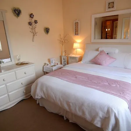 Woodleigh Bed & Breakfast 5*
